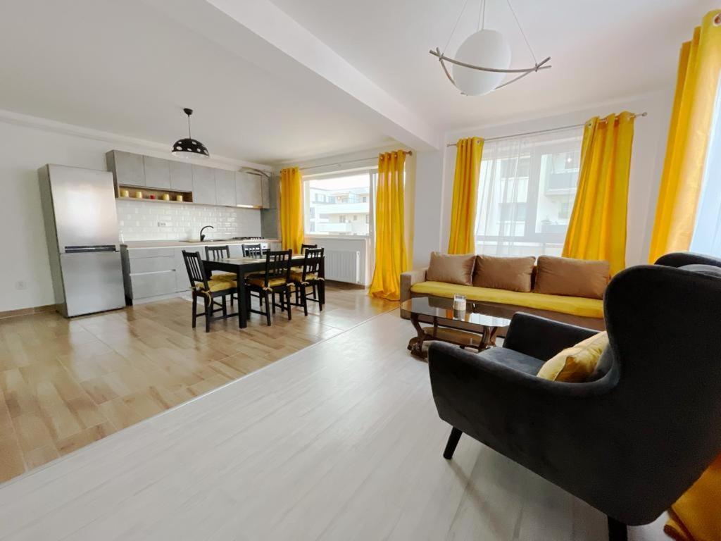 Yamaluxe Apartments - Westside 2 Floresti  Bagian luar foto